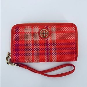 Tory Burch Robinson Smartphone Wristlet Plaid new